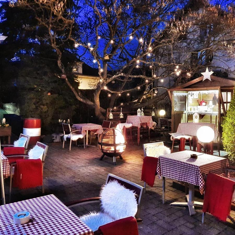 Hotel Restaurant Aux Sapins Thann Exteriör bild